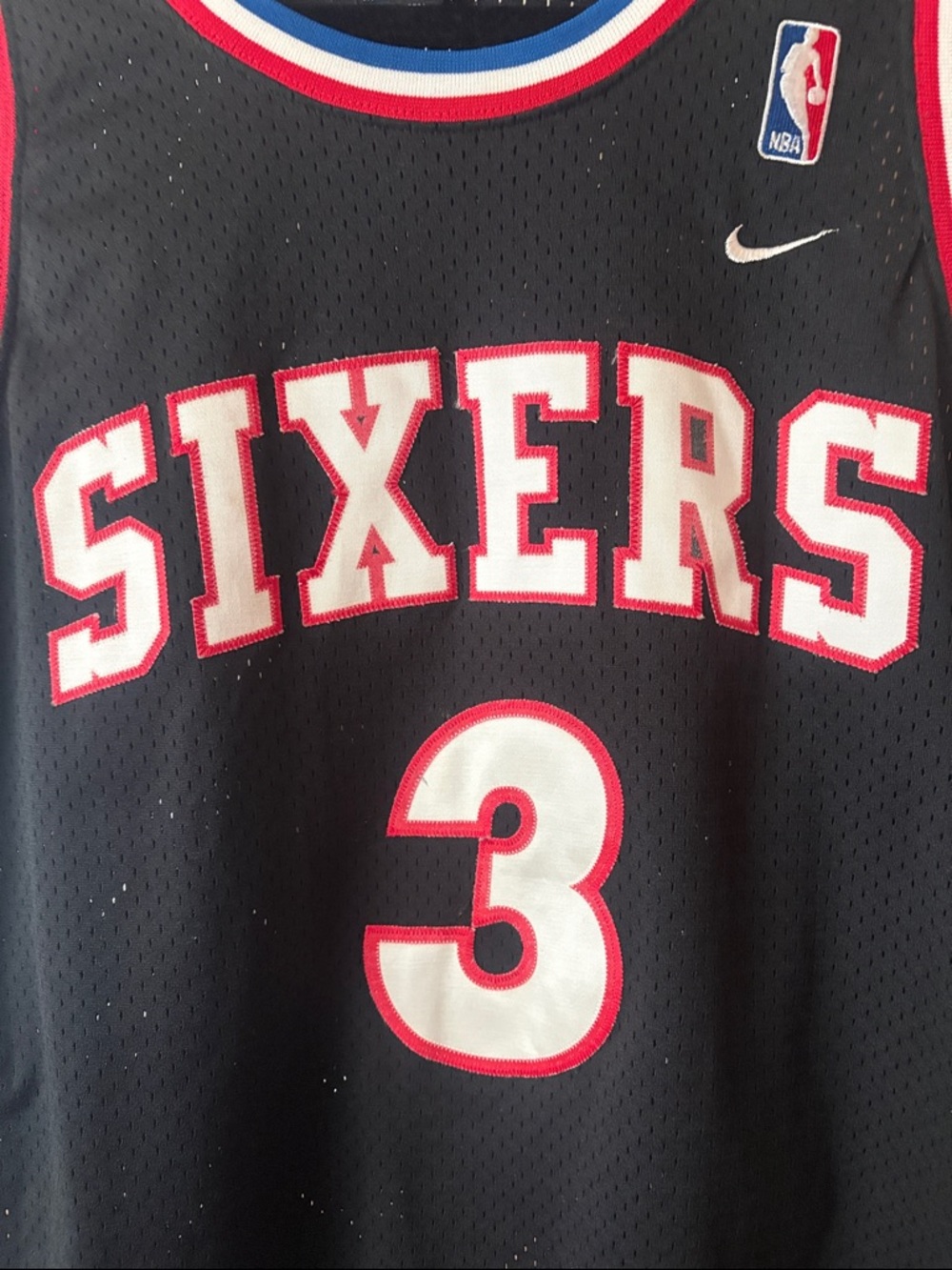 Nike Black, Blue & White Allen Iverson Sixers #3 Basketball Jersey - Picture 2 of 9